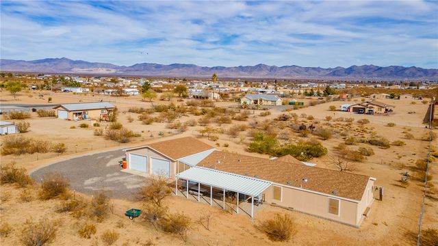 3549 N Glen Canyon Road, Golden Valley, AZ 86413