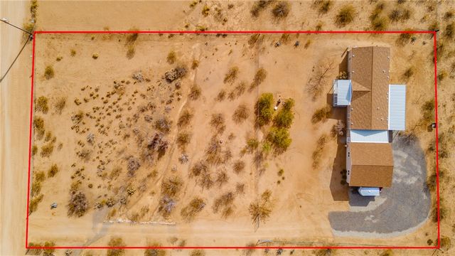 3549 N Glen Canyon Road, Golden Valley, AZ 86413