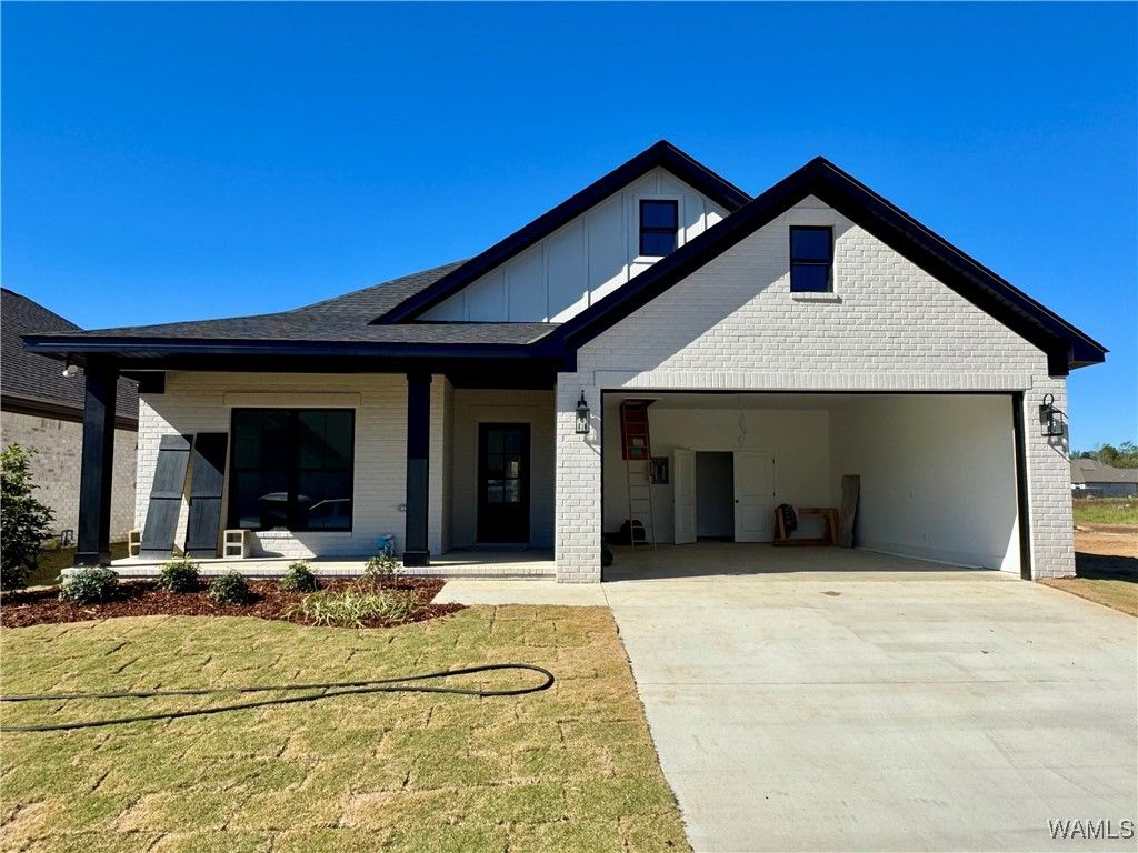 13718 Blackoak, Northport, AL 35475