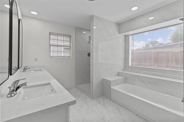 8530 Old Maple Lane, Humble, TX 77338