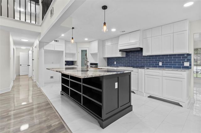 8530 Old Maple Lane, Humble, TX 77338