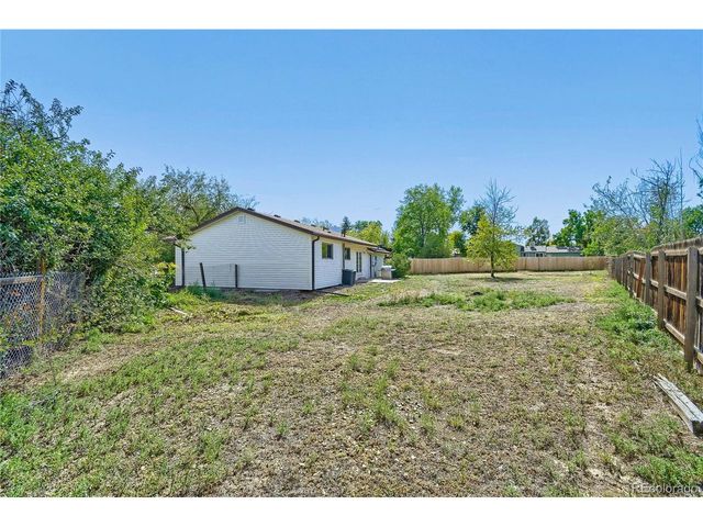 17411 E Gunnison Pl, Aurora, CO 80017