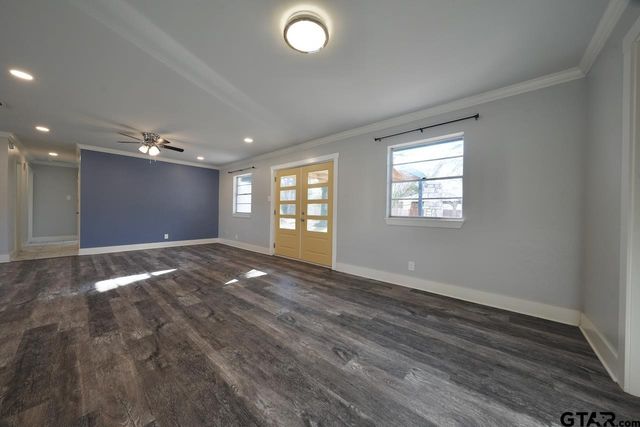 3021 McDonald Rd, Tyler, TX 75701