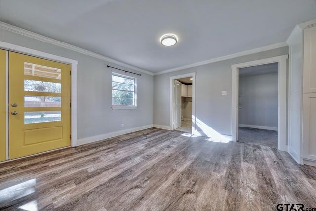 3021 McDonald Rd, Tyler, TX 75701