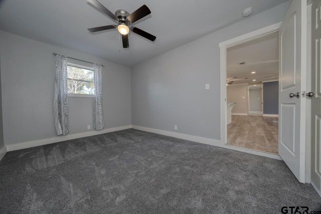 3021 McDonald Rd, Tyler, TX 75701