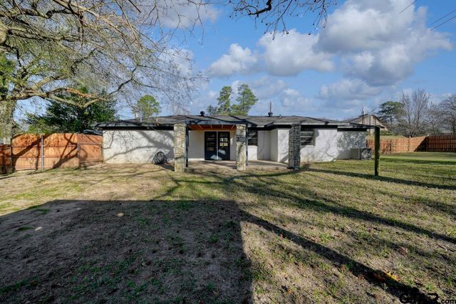 3021 McDonald Rd, Tyler, TX 75701