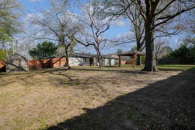 3021 McDonald Rd, Tyler, TX 75701