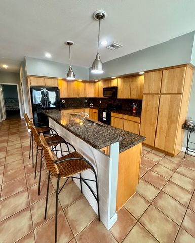 212 W Cora Lee Dr., South Padre Island, TX 78597