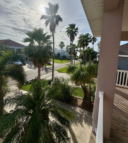 212 W Cora Lee Dr., South Padre Island, TX 78597