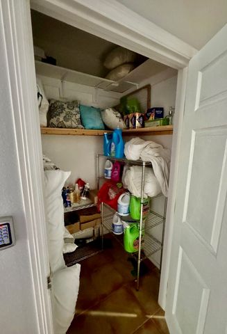 212 W Cora Lee Dr., South Padre Island, TX 78597