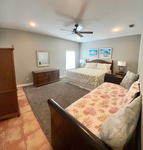 212 W Cora Lee Dr., South Padre Island, TX 78597