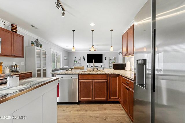 208 Davis Court, Little River, SC 29566