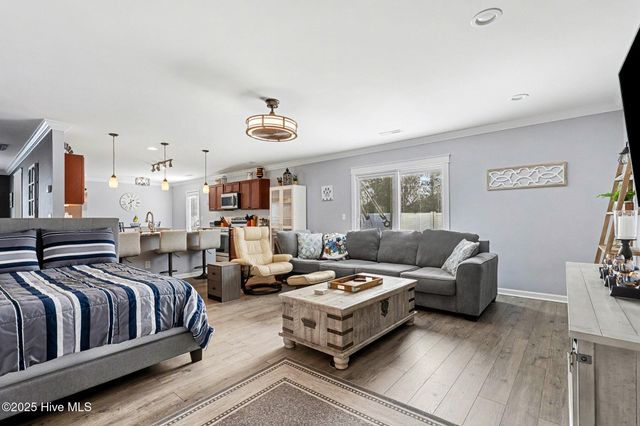 208 Davis Court, Little River, SC 29566