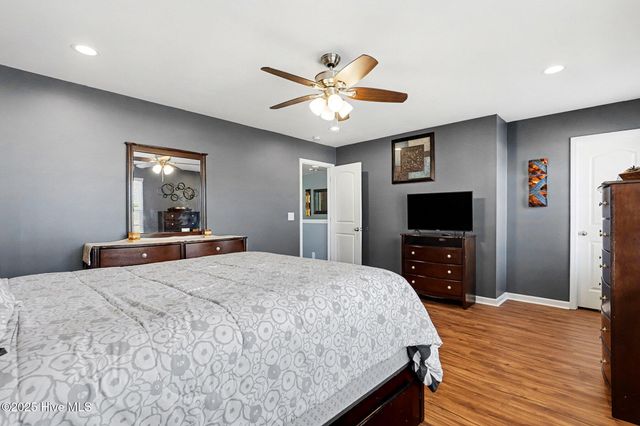 208 Davis Court, Little River, SC 29566