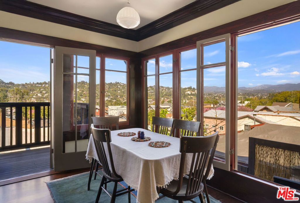 Image 12 of property listing at 4026 Berenice Avenue, Los Angeles, CA 90031