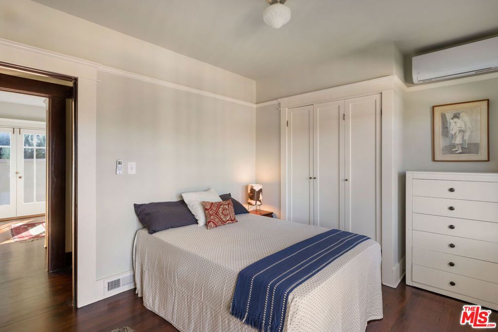 Image 20 of property listing at 4026 Berenice Avenue, Los Angeles, CA 90031