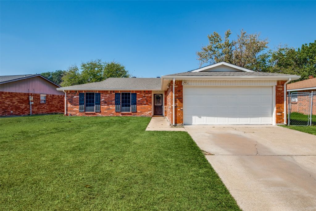 1604 Bette Drive, Mesquite, TX 75149