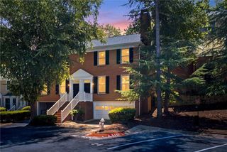 7500 Roswell Road 6, Sandy Springs, GA 30350