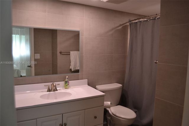 2201 Brickell Ave 8, Miami, FL 33129