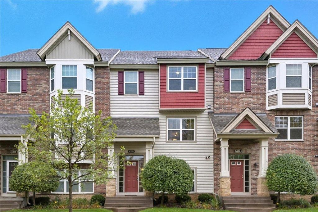 8333 Emery Parkway N, Champlin, MN 55316