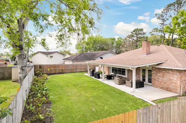 16603 Rigger Lane, Houston, TX 77062