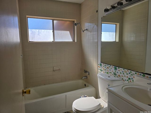 4434 Avenida Prima, San Antonio, TX 78233