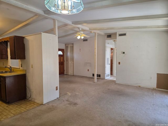 4434 Avenida Prima, San Antonio, TX 78233