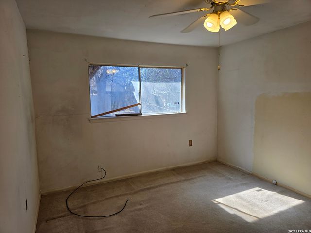 4434 Avenida Prima, San Antonio, TX 78233