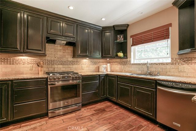 7129 Forbes Avenue, Van Nuys, CA 91406