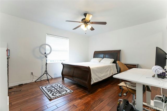 7129 Forbes Avenue, Van Nuys, CA 91406