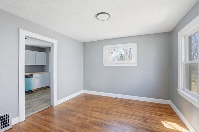 1837 Robert Street, Columbus, OH 43224