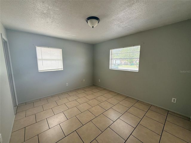 614 LARRY DRIVE, Deland, FL 32724