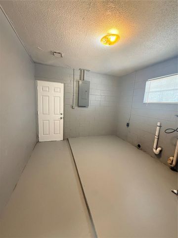 614 LARRY DRIVE, Deland, FL 32724