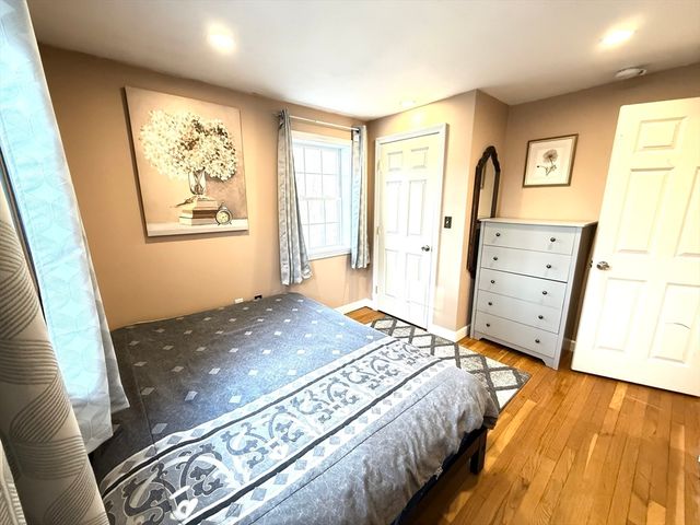 7 Central St, Saugus, MA 01906