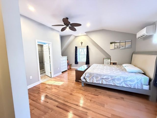 7 Central St, Saugus, MA 01906