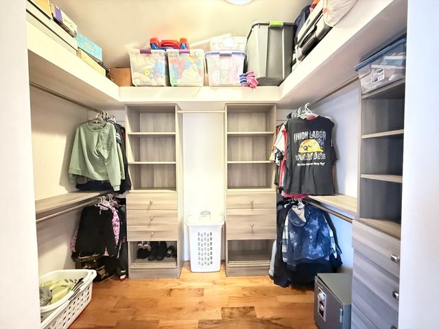 7 Central St, Saugus, MA 01906