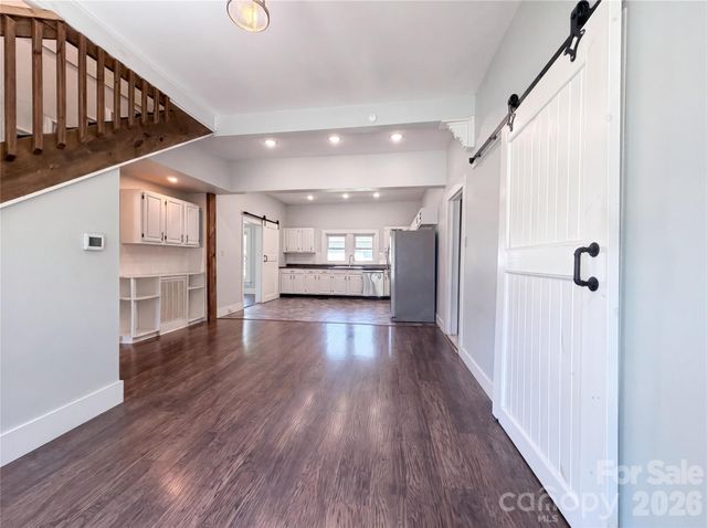406 Dingler Avenue, Mooresville, NC 28115