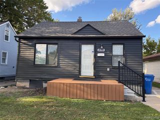 11035 Essex Avenue, Warren, MI 48089