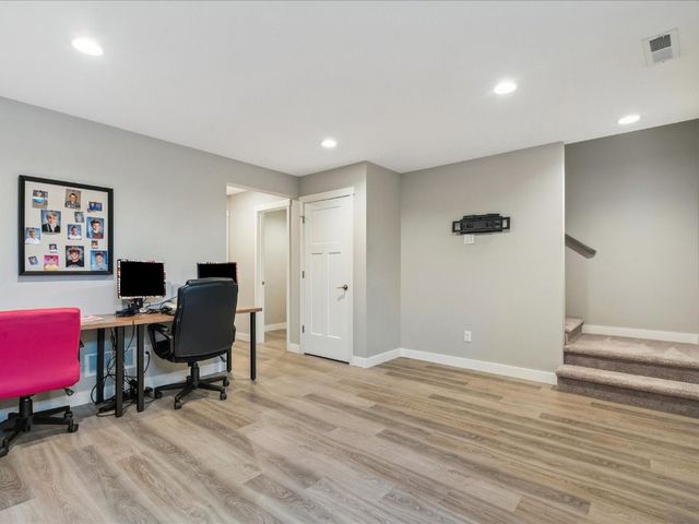 6364 Revival Alley, Marion, IA 52302