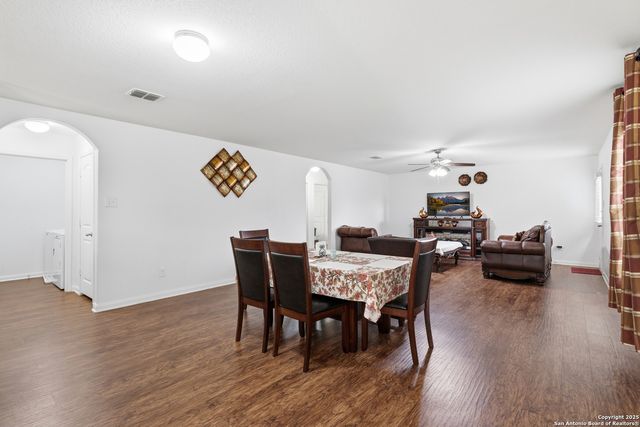 12251 Siragusa, San Antonio, TX 78252