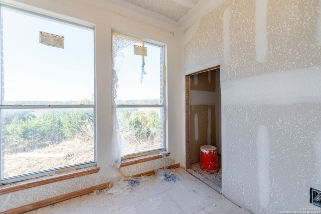 989 Oil Well Road, Pipe Creek, TX 78063