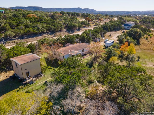 989 Oil Well Road, Pipe Creek, TX 78063