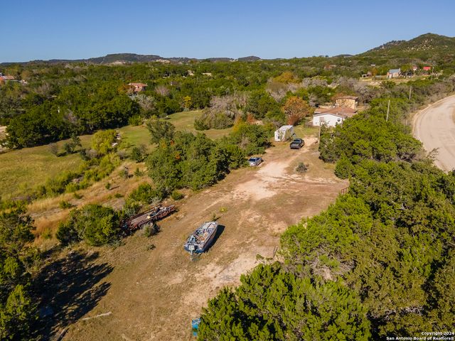 989 Oil Well Road, Pipe Creek, TX 78063