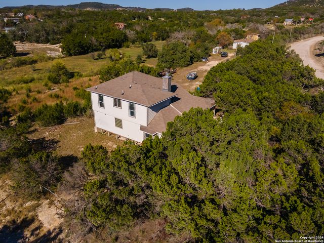 989 Oil Well Road, Pipe Creek, TX 78063