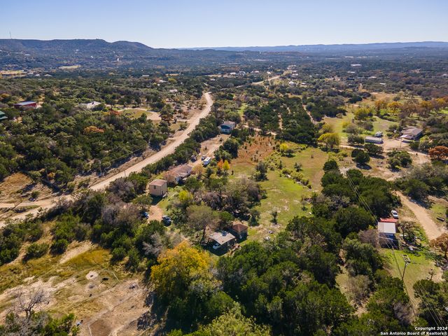989 Oil Well Road, Pipe Creek, TX 78063