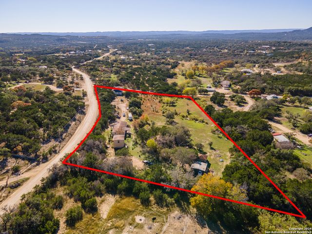 989 Oil Well Road, Pipe Creek, TX 78063