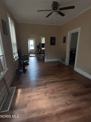 227 Marion Street, Toledo, OH 43609