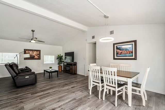 105 Tarno Lane, Gun Barrel City, TX 75156