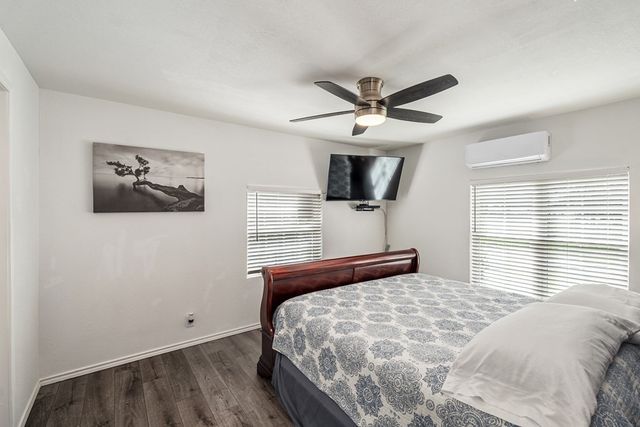 105 Tarno Lane, Gun Barrel City, TX 75156
