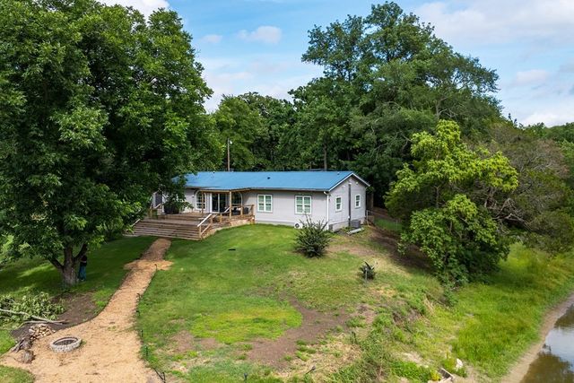 105 Tarno Lane, Gun Barrel City, TX 75156